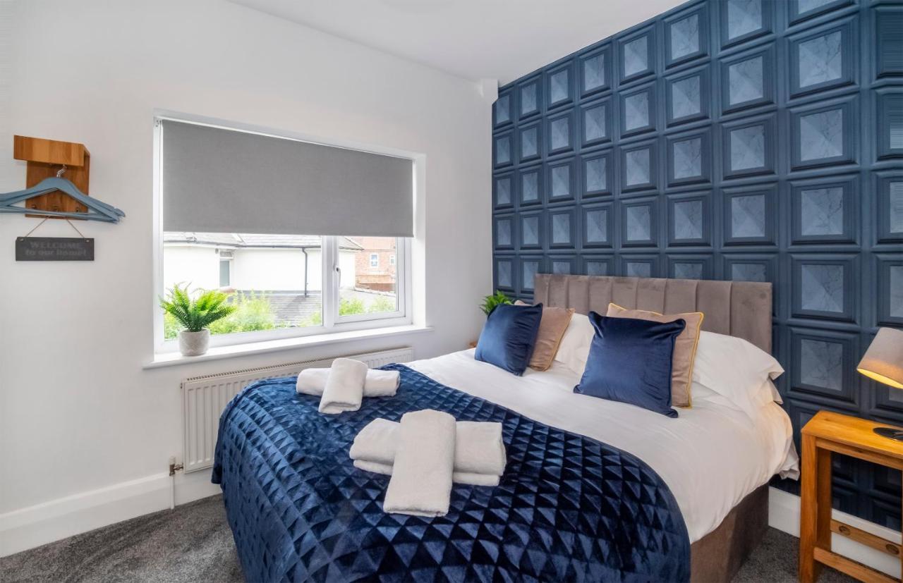 Stylish Hot Tub House With Free Parking! Villa York Luaran gambar